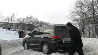 2009-12-08-lexus.avi