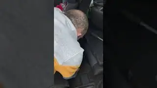 How to remove seats MAZDA 5