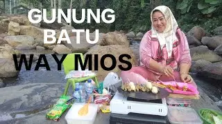 MAMA CANTIK BERTUDUNG SATIN LICIN 🏖️GUNUNG BATU 🏝️ way mios 🌴 masak pinggir sungai 💝