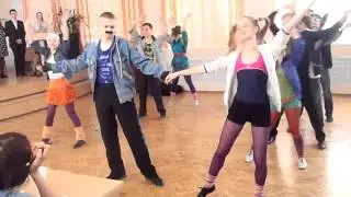 Конкурс танца, 9М2, 