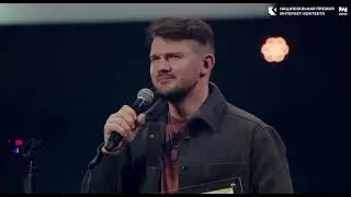 В своей победной речи Васильев призвал государство за них отомстить и заблокировать YouTube