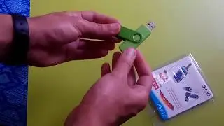 2 in 1 32GB OTG USB 2.0 Flash Drive from GearBest