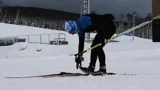 Катаюсь на лыжах в Южно-Сахалинске.