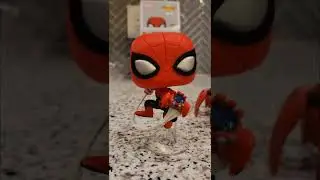 Spider-Man Avengers Campus Disneyland Exclusive Funko Pop Bobble Head Unbox And Showcase! 
