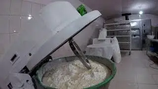 Пекарня и хлеб Адама.