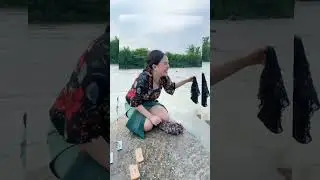 Ochi Cuci Baju  