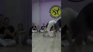 Meia lua na sua cabeza | Capoeira #shorts #short #capoeira