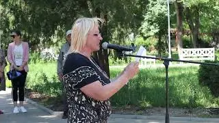 Лариса Протасова. Пушкинский день. Арт-клуб "Февраль" в сквере Пушкина.