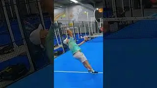 ¡Dos Remates Brutales desde la Línea de Saque! 😱🔥 #padelhighlights #sports  #padelpeople #padel