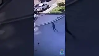 В Астрахани полиция задержала гулявшего по улицам вооруженного человека