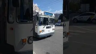 🇷🇺Прибытие троллейбуса ЗиУ-682Г №14 марш. №4 "МКГЗ-ст. Расторгуево" на ост. "Гастроном" г. Видное