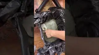 Садовый коврик для чистки обуви из бетона. Чистые подошвы с помощью цемента и хозяйственных щёток