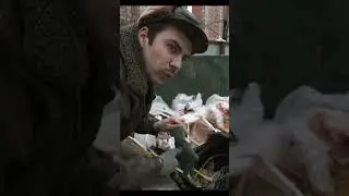 ШТРЕБУХ НАШЁЛ КРАСНУЮ РЫБУ В ПОМОЕЧКИ...
