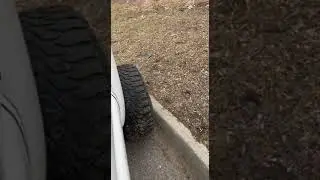Check how my GF parking 🗿💀 WTF?!