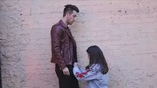 I SMOOCHED A FAN