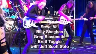 FULL SET Front Row Eat ‘em and Smile band reunite for the first time in 33 years, but no Dave