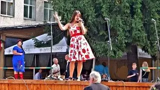 Exactly. Ukrainian Song - Green Maple
