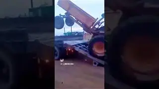 Т16 трактор Падает из Трал Шумахер