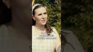Соседки сцепились из-за спорного забора🥲| сериал Мама Лора 