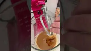 Peanut Butter Chocolate Chip Cookies - LINK IN DESCRIPTION #shorts #cookies #peanutbutter