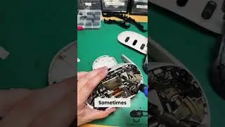 Fixing Liquid Damage on a Quest 2. 