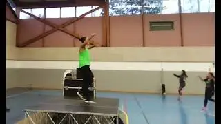 ZUMBA El Baila Pa' Atra - Dembow Dominicano  Zona Prieta
