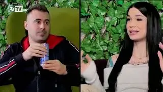 АНДЖЕЛА ОТ ОНЛИФЕНС - ШОУТО НА СЦЕНАРИСТИТЕ