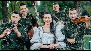 🇷🇴 Maria Luiza Mih si Ceterasii din Maramures - Grea ii haina militara