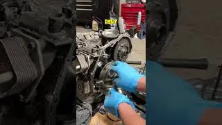 CVT belt Failure 😳 #honda #cvt #failure #cvtbelt #accord #shorts #thequickautolook
