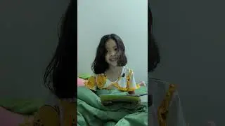 how cute an English storyteller 4 years old