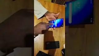 Samsung note 10 camera not working. Black screen.