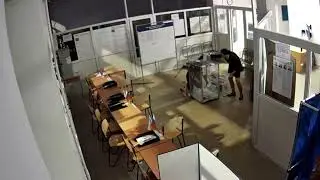 Случай на избирательном участке