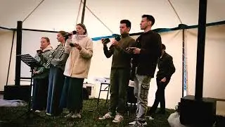 Вижу Бога каждый день / пение