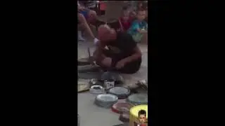 Müthiş sokak bateristi