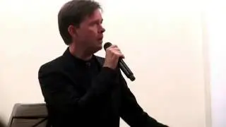 Олег Погудин поёт романс 