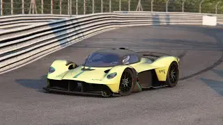 3.5million dollar ASTON martin VALKYRIE laps the nurburgring