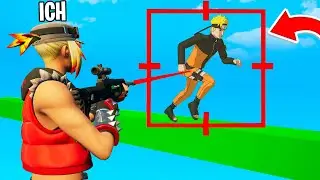 HE has CHEAT WEAPON in Fortnite SNIPER vs RUNNER!