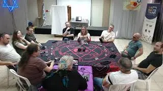 Определяемся с командой при пятерых