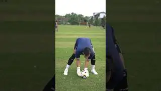 Kiper timnas harus coba cara ini #shorts