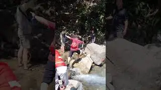 Momen yang membuat teman bahagia