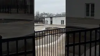 Я считаю что это одно из прекрасных мест где можно заказать дом с видом на горы за доступные цены