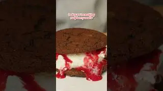 This homemade raspberry coulis recipe will elevate any dessert | Food School 🍦🍪