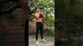 Гоблет приседания / тренировка с гирей дома