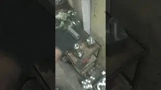 BRACKET CNC MAKING LEFT AND RIGHT THREAD SQUARE DISTANCE TOLERANCE  .1 TO .3