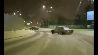 дрифт на боевой классике по метромосту