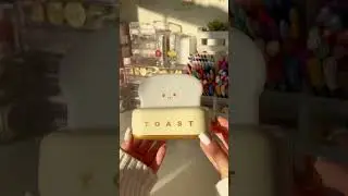 toast lamp 🍞