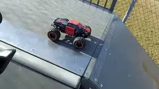 Unboxing and review of the HBX 16889 RC super fun basher