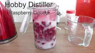 Make your own raspberry liqueur