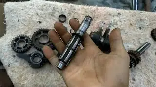 ✓HOW TO ASSEMBLE A 110 GEARBOX *HOW TO ASSEMBLE A GEARBOX* Assembling a GEARBOX 💥