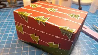 Flip lid Gift